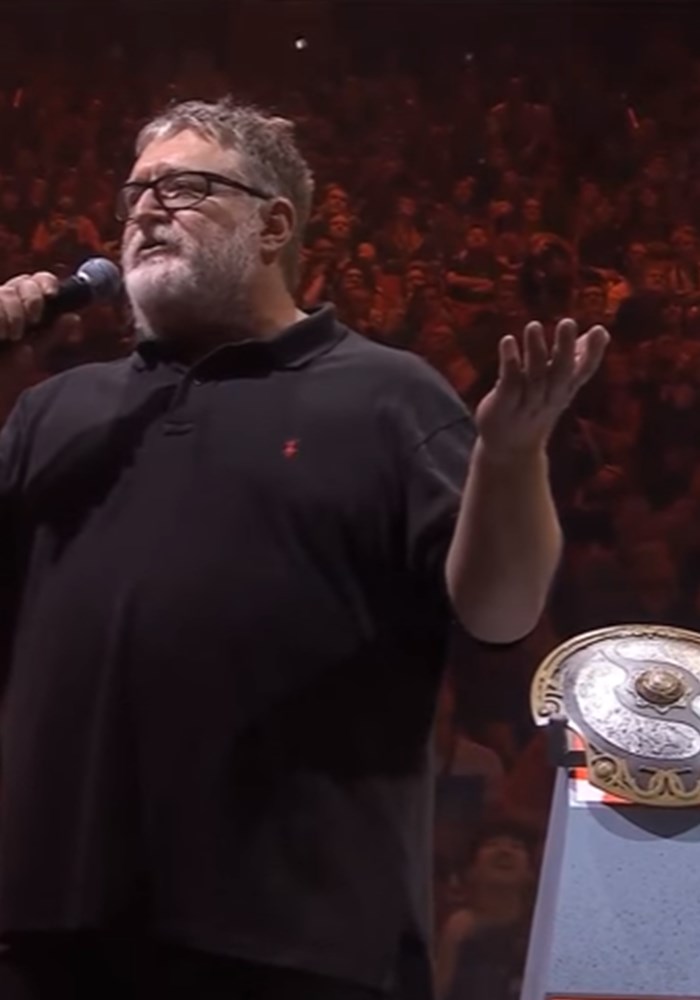 Gabe Newell struggles to say 'triple-kill' for his Dota 2 voice pack