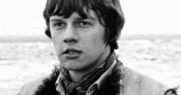 Frazer Hines Type your text to hear it in the voice of Frazer Hines. Frazer Hines is an English actor predominantly