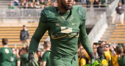 Shawn Oakman Type your text to hear it in the voice of Shawn Oakman. The first that comes to mind when thinking about Shawn