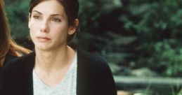 28 Days (2000) 28 Days is a 2000 American comedy-drama film directed by Betty Thomas. Starring Sandra Bullock in the lead