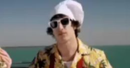 The Lonely Island - I'm On A Boat (Explicit Version) ft. T-Pain "The Lonely Island - I'm On A Boat" is a comedic song