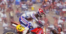 Cr500 The distinctive of a dirt bike CR500 kick starting is a thrill to any rider's ears. As the engine roars to life, a