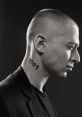 Oxxxymiron Type your text to hear it in the voice of Oxxxymiron.