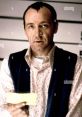 Kevin Spacey (The Usual Suspects) Give me the keys scene