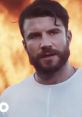 Sam Hunt - Break Up In A Small Town "Break Up In A Small Town" is a heart-wrenching country song by Sam Hunt. Released in