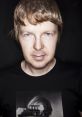 Digweed The melodic of "Wont Bother Me" fills the room, beckoning listeners to join in on a al journey unlike any other.