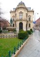 Budapest City Library The Budapest City's Library is always bustling with activity, both inside and out. As you make your