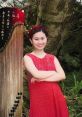 Luna Li Hi! I’m Luna Li. I love composing & playing , singing songs, and I am even trying to design my own instrument! While