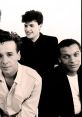 Simple Minds Simple Minds is not a movie or a television show, but rather an iconic Scottish rock band. Formed in Glasgow in