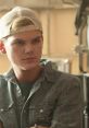 Avicii Play and download Avicii clips. #brother #sibling #frere #friend #amigo #hermano #avicii #feeling good #etta james